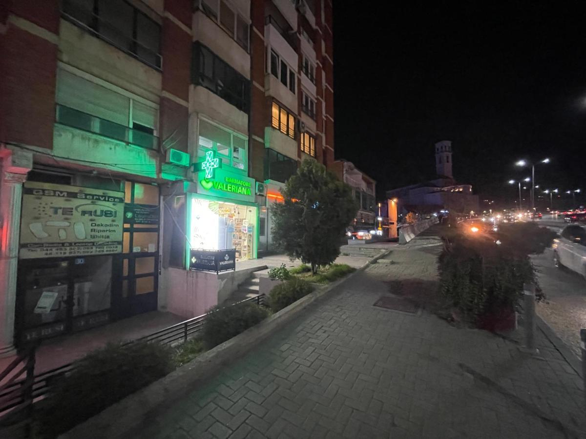 My Studio Pr Prishtinë Luaran gambar